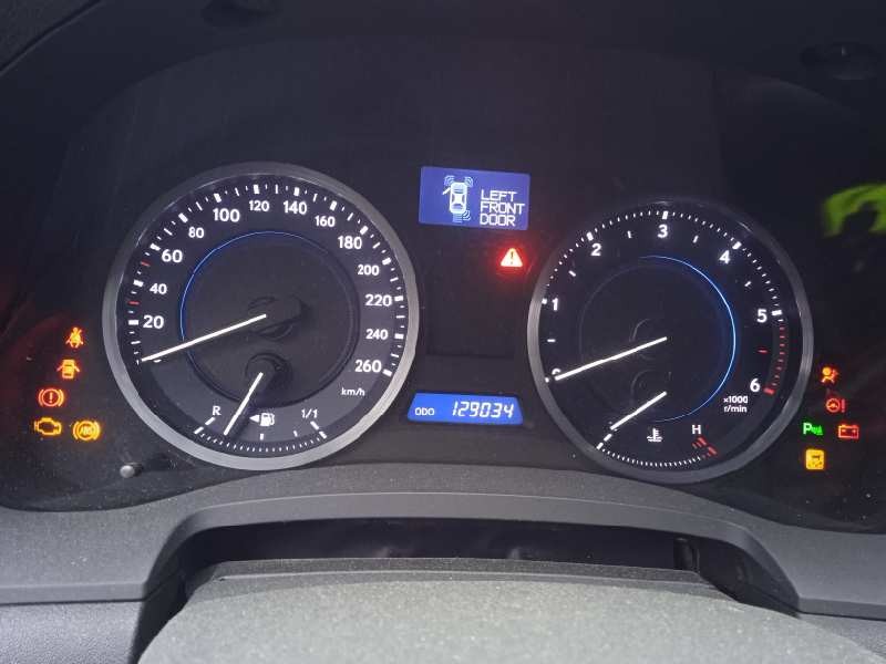 lexus is200 (ds2/is2) del año 2011