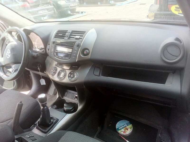 toyota rav 4 (a3) del año 2010