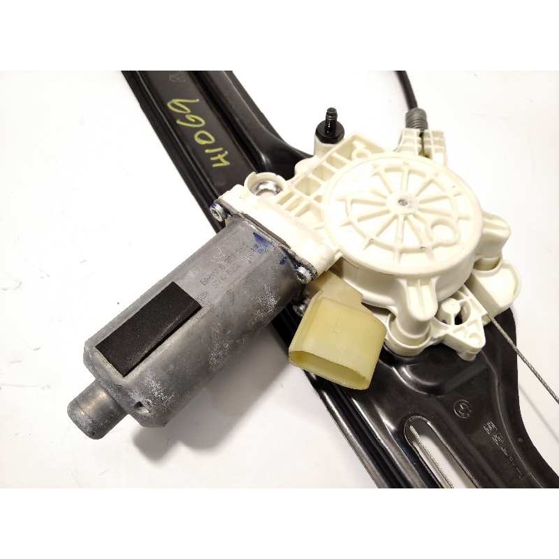 Recambio de elevalunas trasero derecho para bmw x6 (e71) 3.0d referencia OEM IAM 6967262 51357197304 0130821461