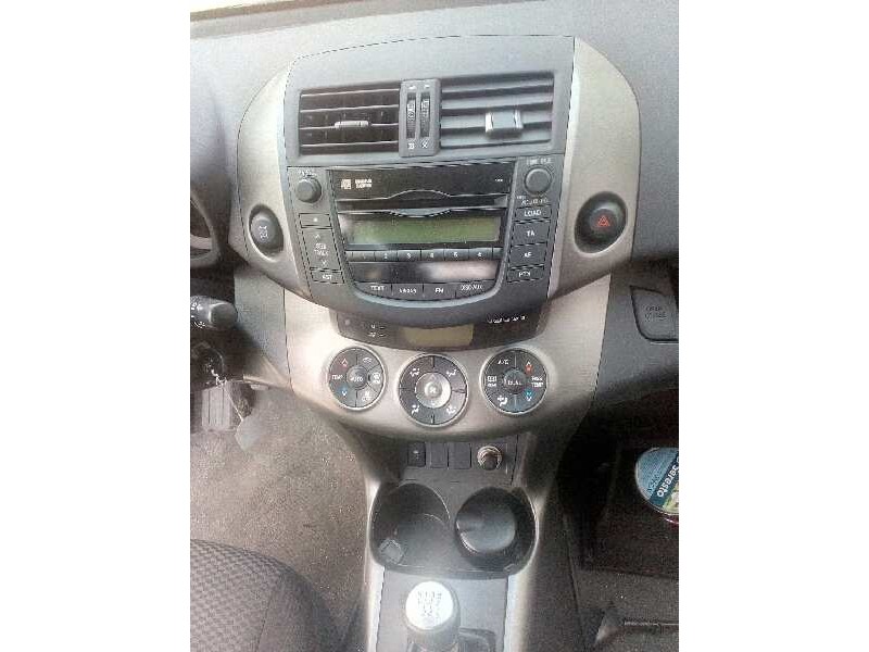 toyota rav 4 (a3) del año 2010