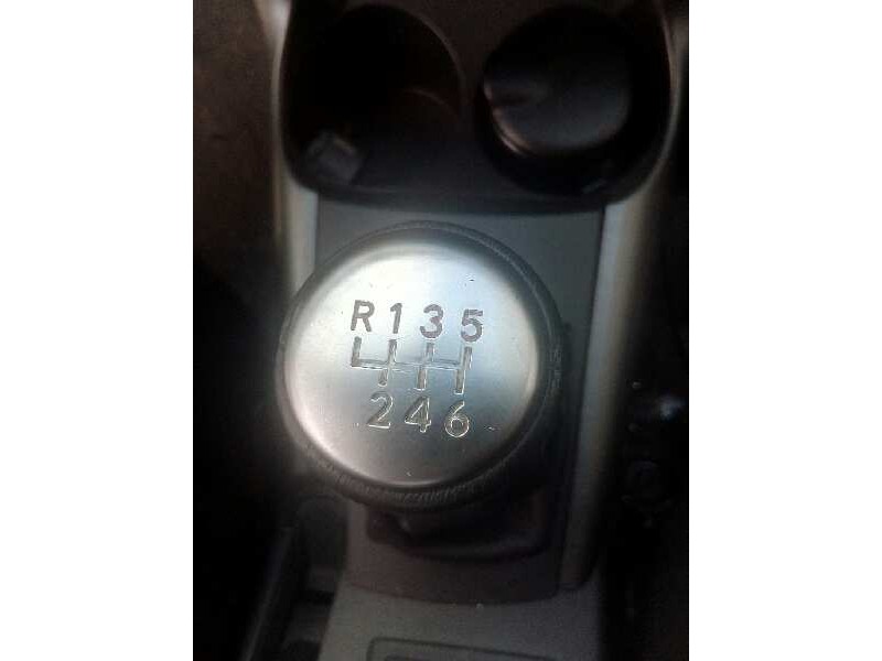 toyota rav 4 (a3) del año 2010