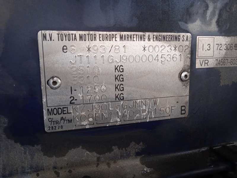 toyota land cruiser (j9) del año 1999