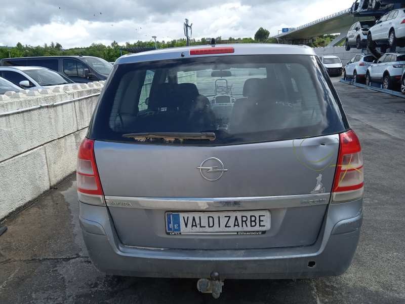 opel zafira b del año 2009