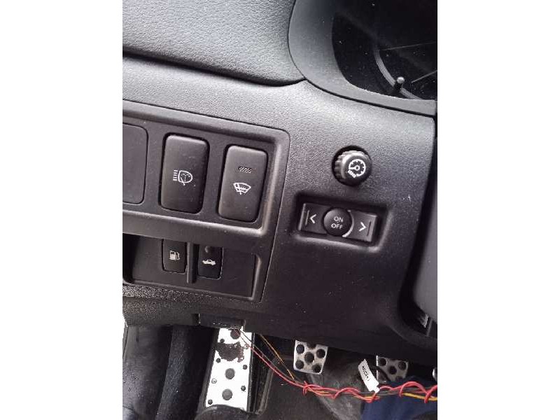 lexus is200 (ds2/is2) del año 2011