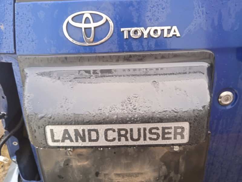 toyota land cruiser (j9) del año 1999