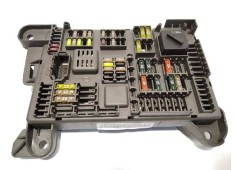 Recambio de caja reles / fusibles para bmw x6 (e71) 3.0d referencia OEM IAM 6931687 61146931687 518954021A 2