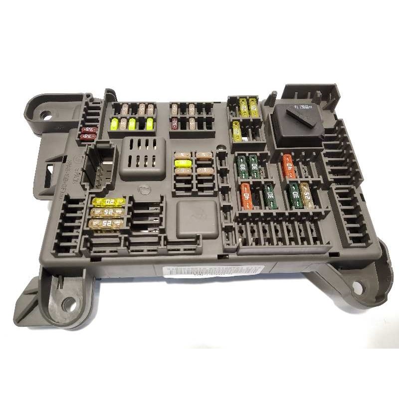 Recambio de caja reles / fusibles para bmw x6 (e71) 3.0d referencia OEM IAM 6931687 61146931687 518954021A