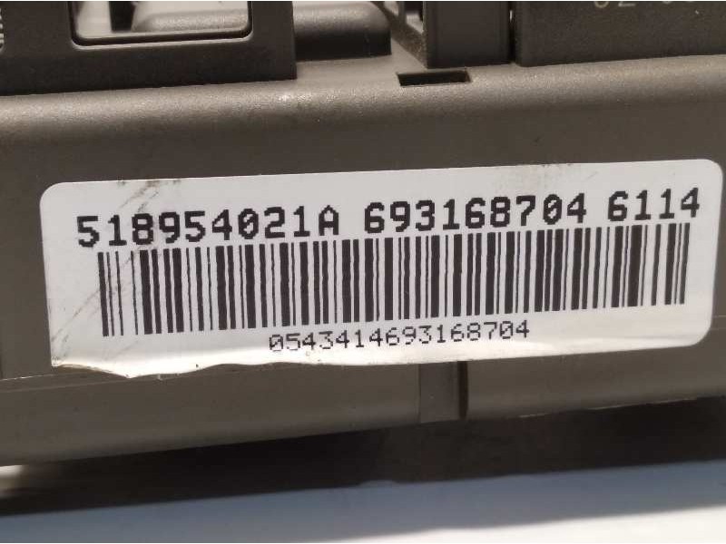 Recambio de caja reles / fusibles para bmw x6 (e71) 3.0d referencia OEM IAM 6931687 61146931687 518954021A