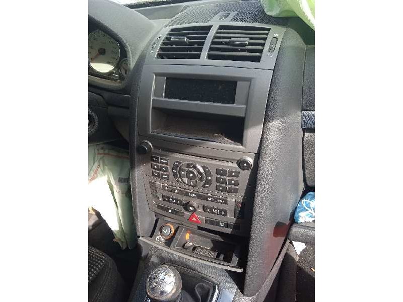 peugeot 407 del año 2006