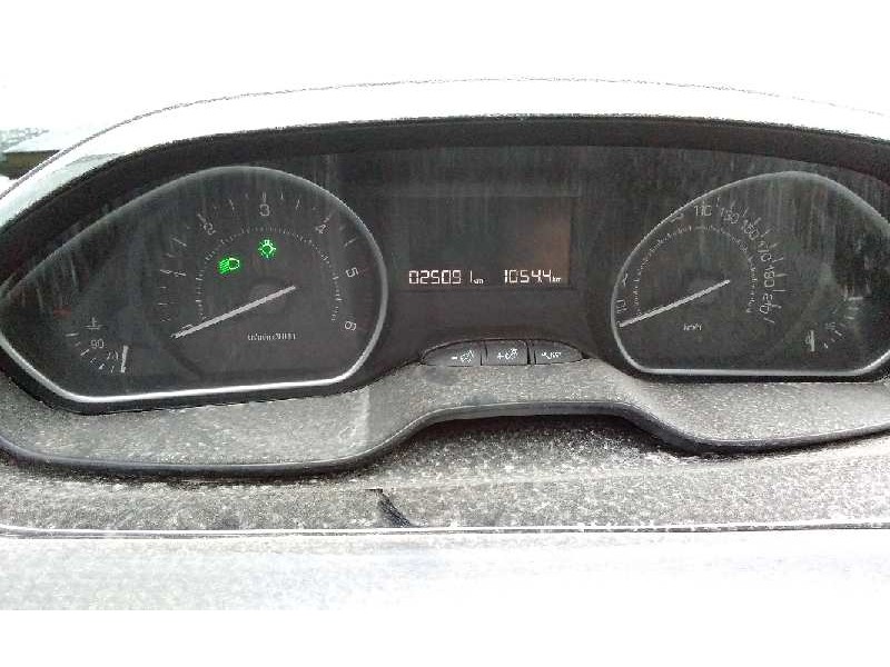 peugeot 208 del año 2019