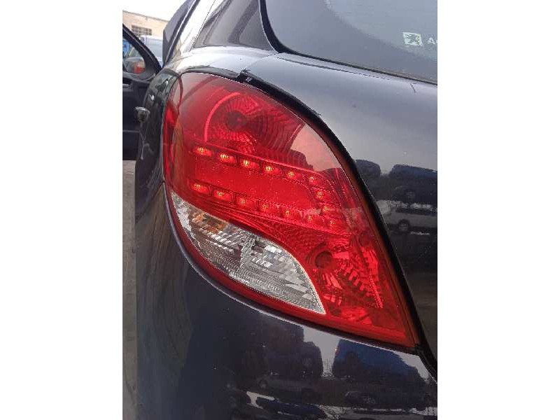 peugeot 207 del año 2011