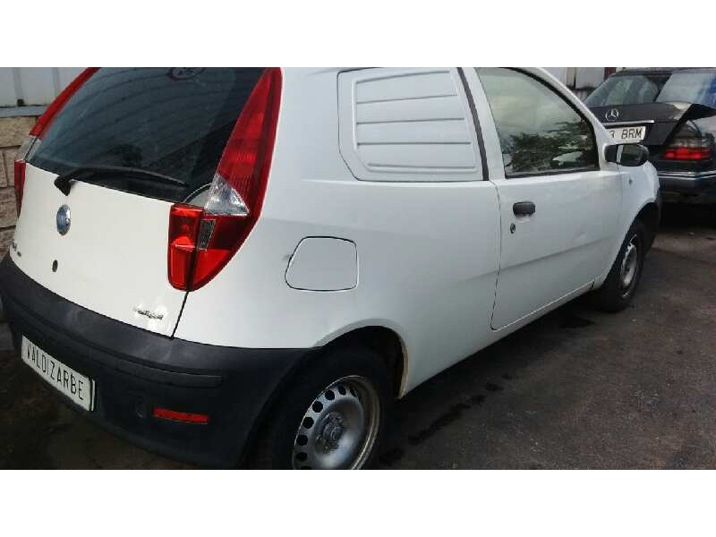 fiat punto berlina (188) del año 2008