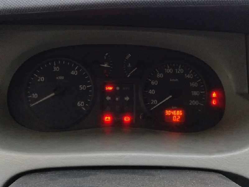 renault trafic combi (ab 4.01) del año 2003