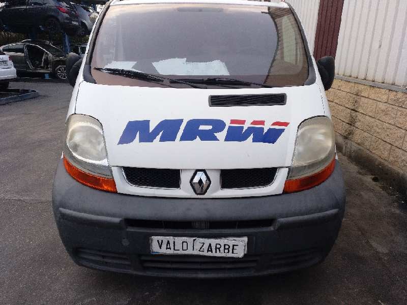 renault trafic combi (ab 4.01) del año 2003