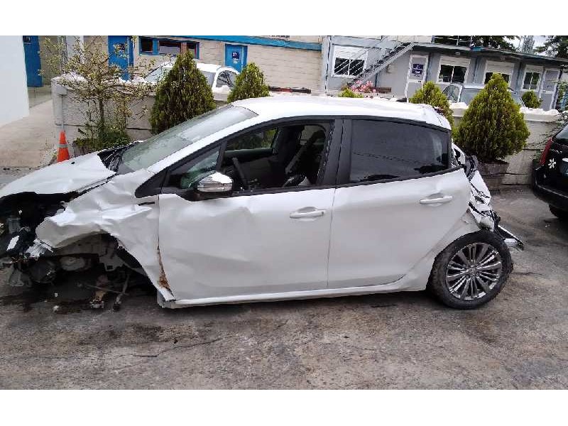 peugeot 208 del año 2019