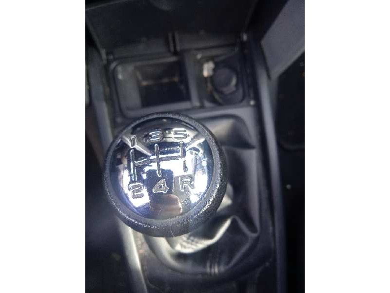 peugeot 207 del año 2011