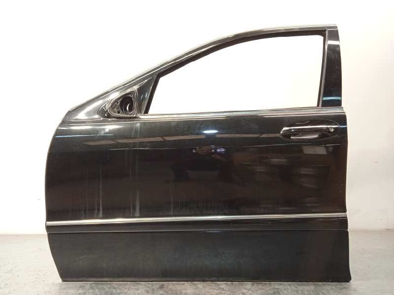 PUERTA DELANTERA IZQUIERDA A2207200105 