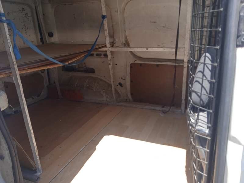 ford transit connect (tc7) del año 2004