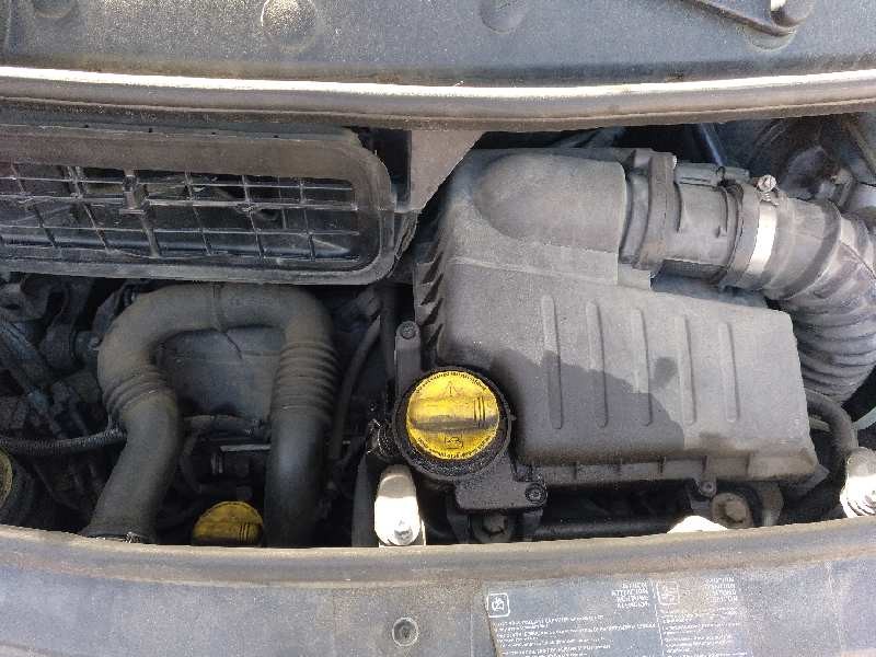 renault trafic combi (ab 4.01) del año 2010