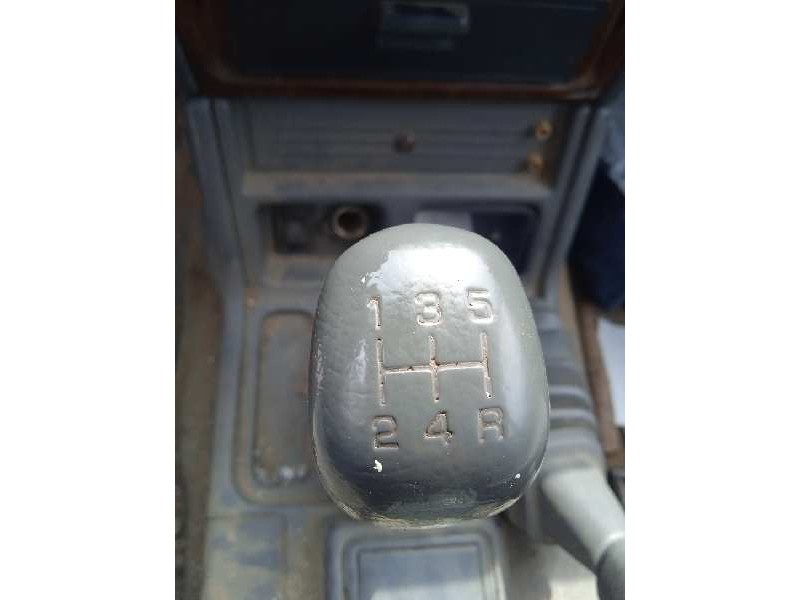 mitsubishi montero (v20/v40) del año 2000