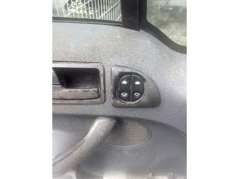 ford transit connect (tc7) del año 2010