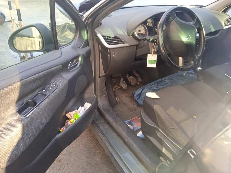 peugeot 207 sw del año 2007