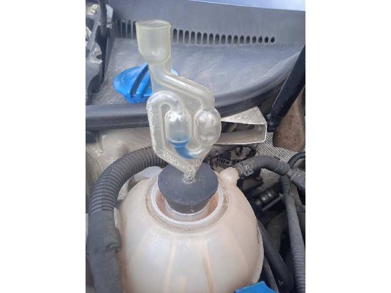 volkswagen golf vi (5k1) del año 2010