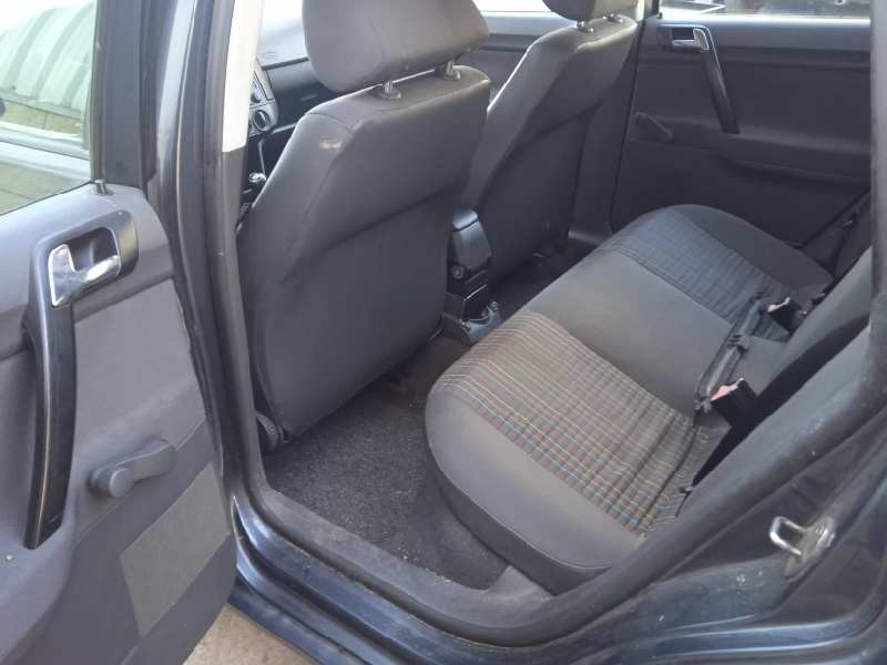 volkswagen polo (9n3) del año 2006