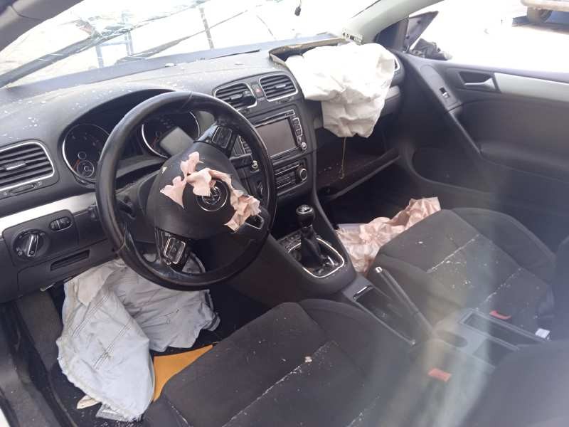 volkswagen golf vi (5k1) del año 2010