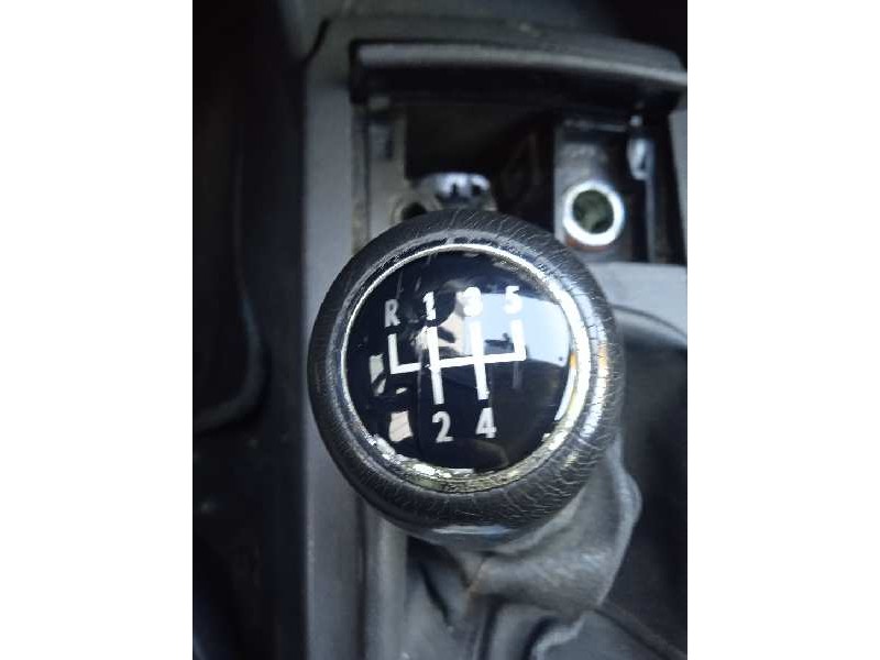 volkswagen polo (9n3) del año 2006