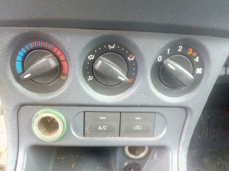 ford transit connect (tc7) del año 2010