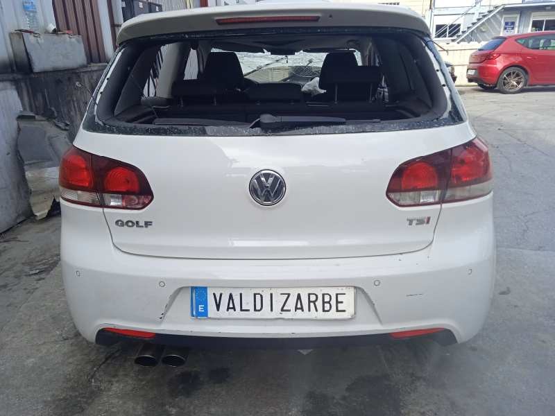 volkswagen golf vi (5k1) del año 2010
