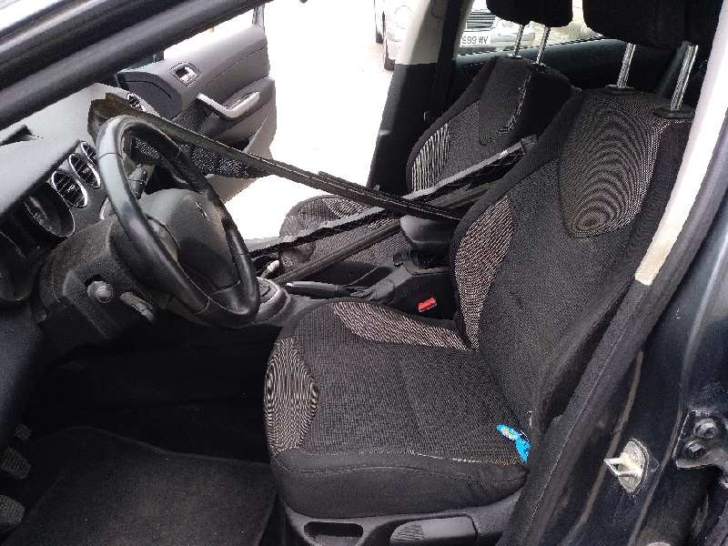 peugeot 308 del año 2008