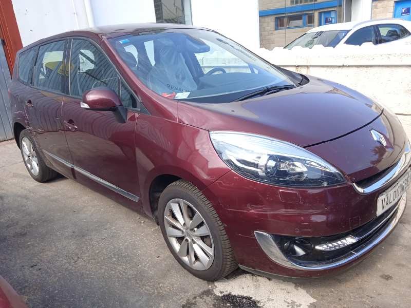 renault scenic iii del año 2012