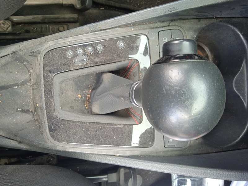 seat ibiza (6j5) del año 2010