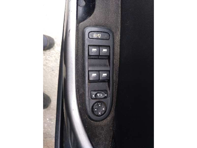 peugeot 308 del año 2008