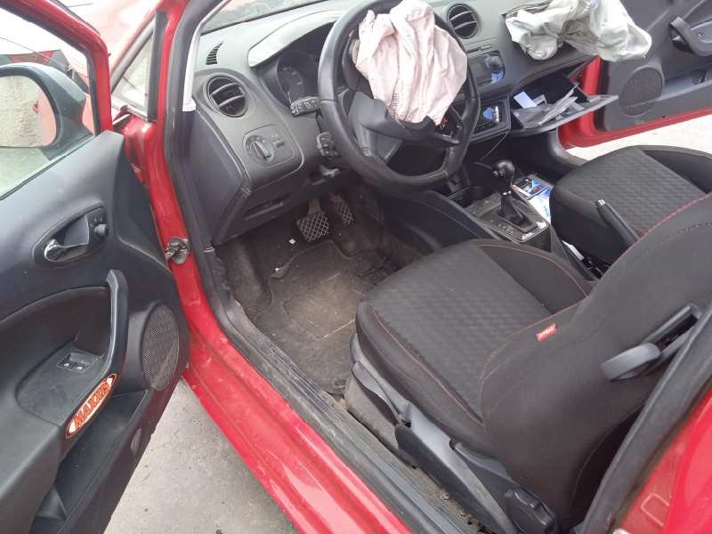 seat ibiza (6j5) del año 2010