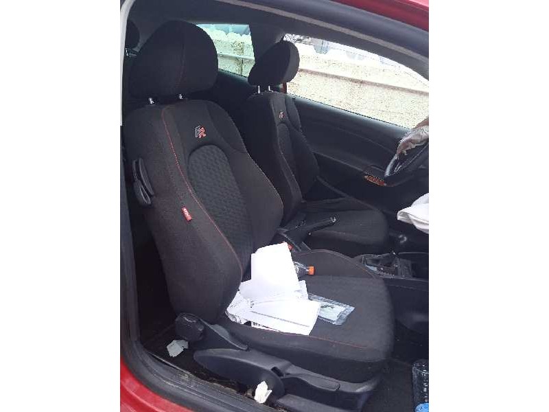 seat ibiza (6j5) del año 2010