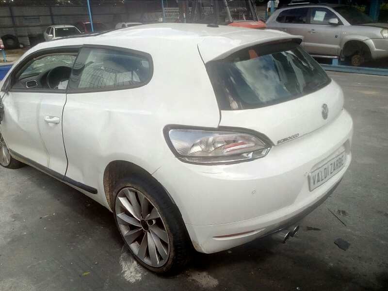 volkswagen scirocco (137) del año 2010
