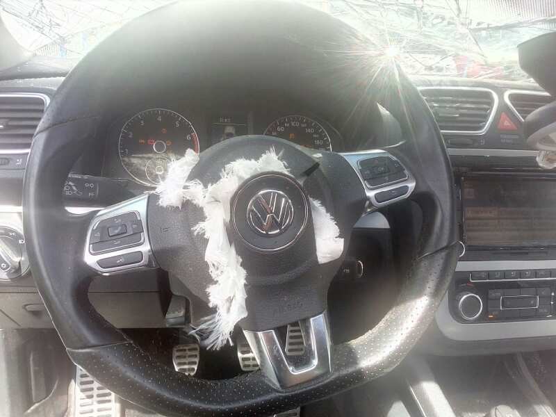 volkswagen scirocco (137) del año 2010