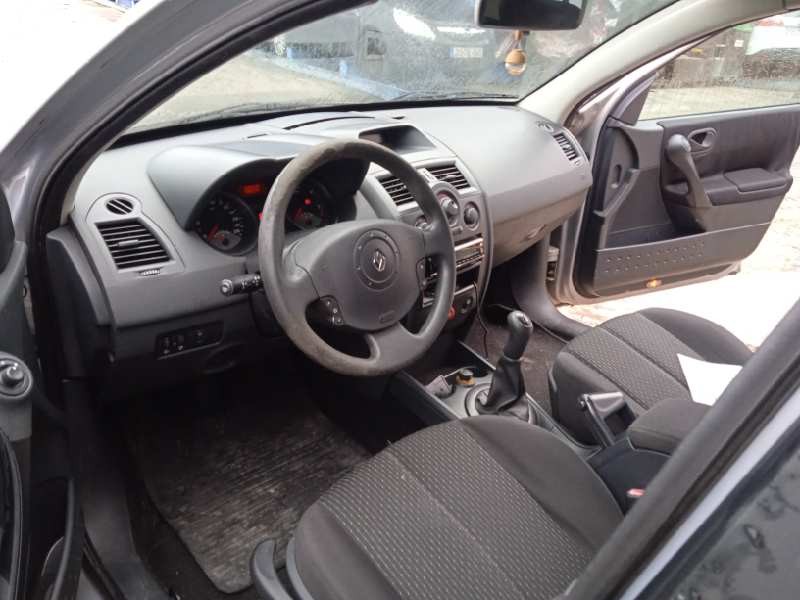 renault megane ii berlina 5p del año 2005