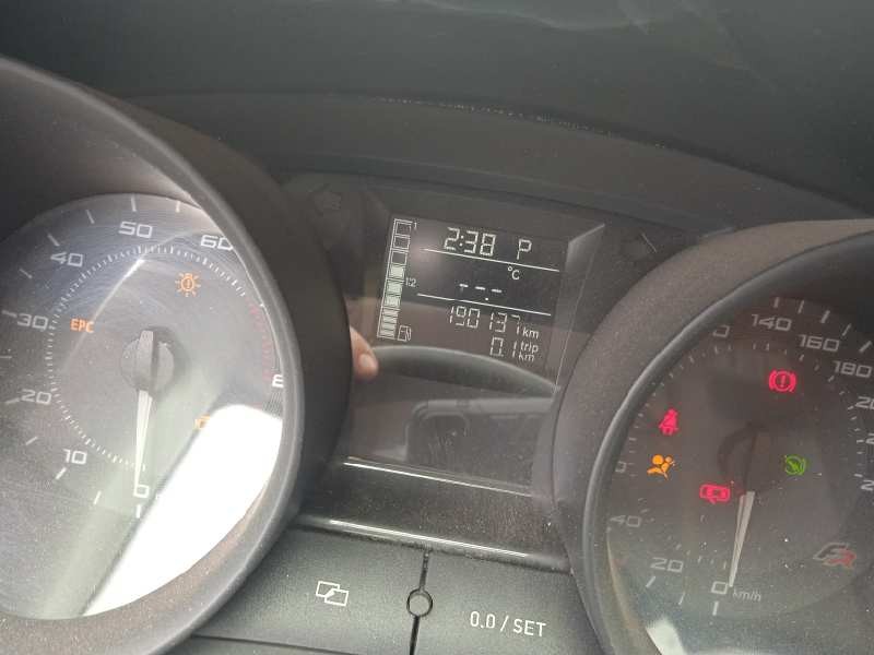 seat ibiza (6j5) del año 2010