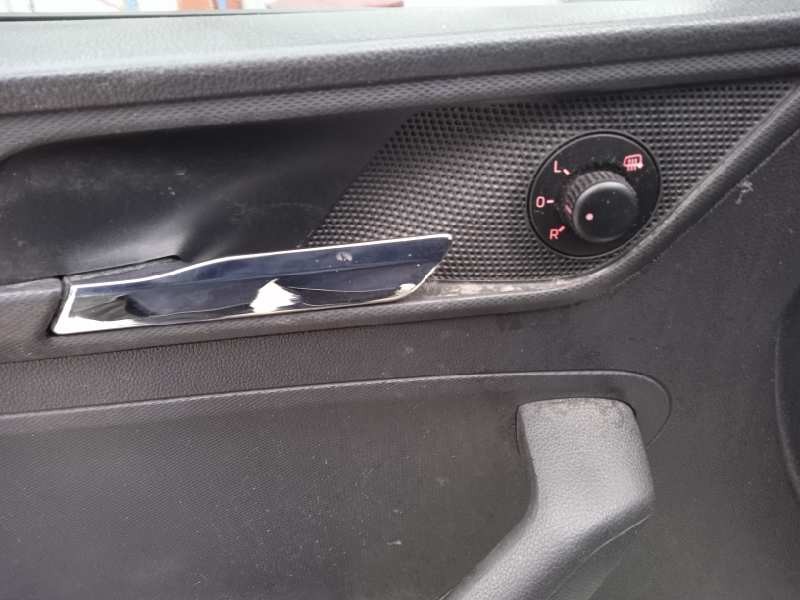 seat toledo (kg3) del año 2015