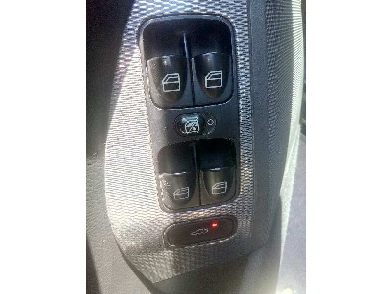 mercedes-benz clase clk (w209) coupe del año 2004