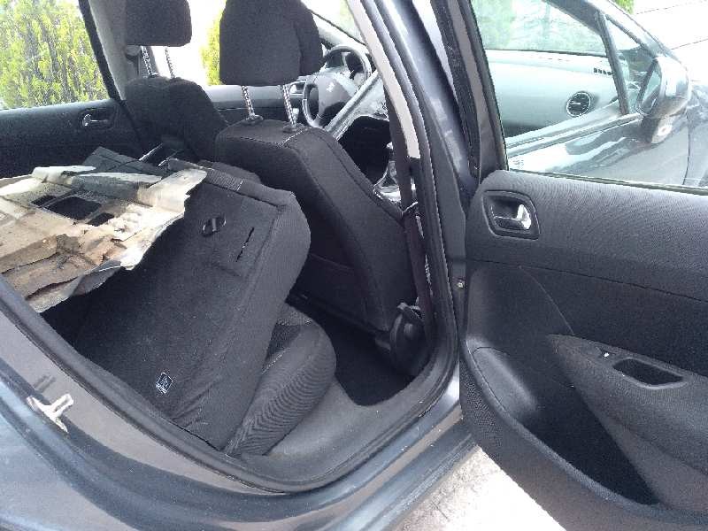 peugeot 308 del año 2008