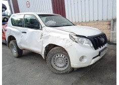 TOYOTA LAND CRUISER (J15)