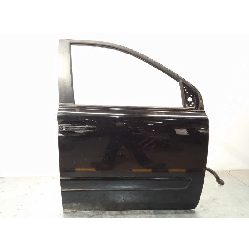 Recambio de puerta delantera derecha para kia carnival 2.9 crdi vgt ex referencia OEM IAM 760044D010  