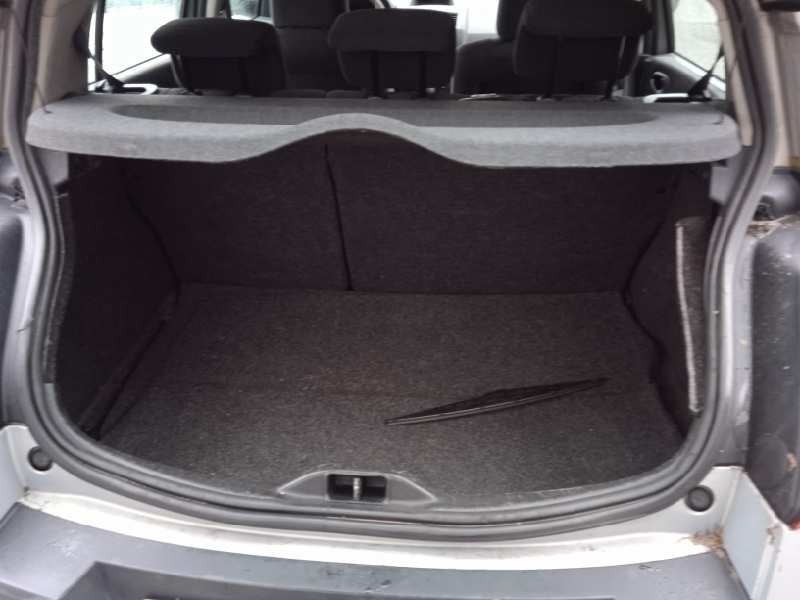 renault megane ii berlina 5p del año 2005