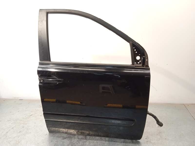 Recambio de puerta delantera derecha para kia carnival 2.9 crdi vgt ex referencia OEM IAM 760044D010  