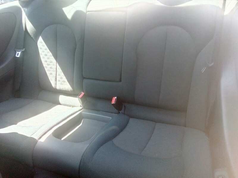 mercedes-benz clase clk (w209) coupe del año 2004
